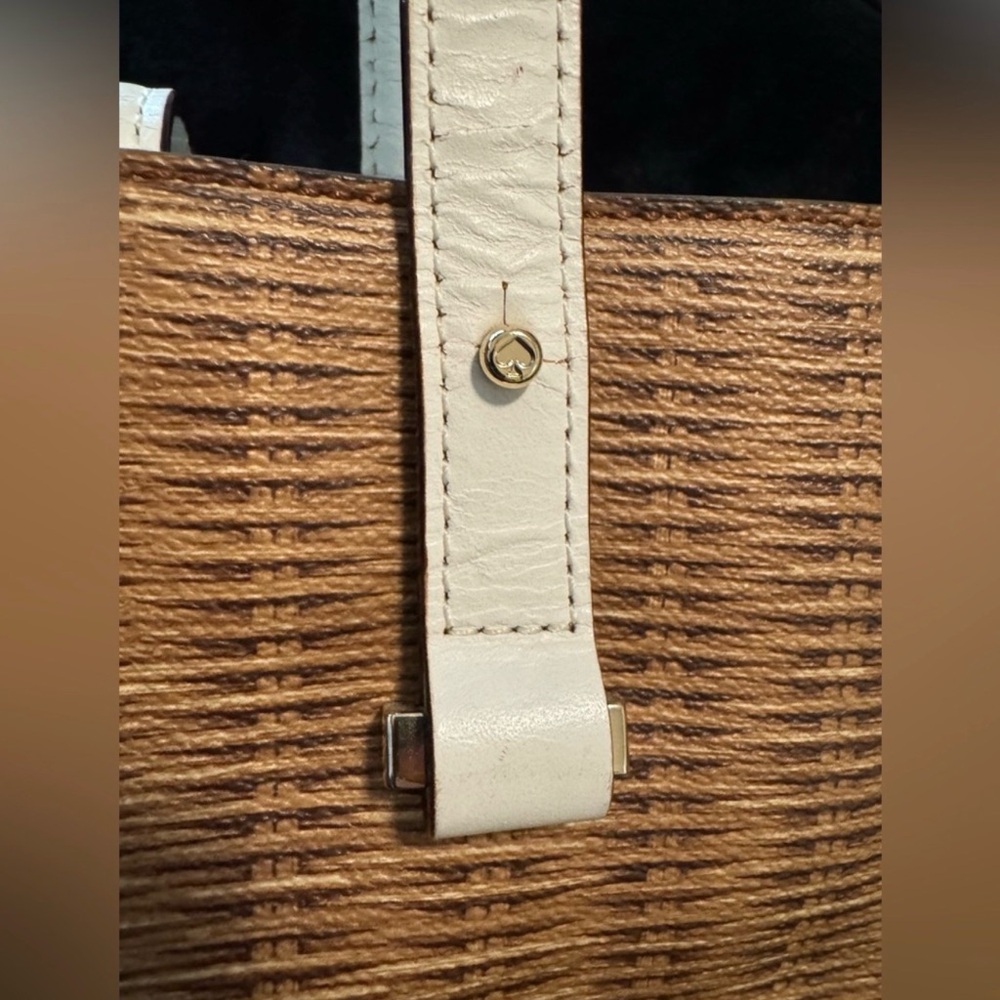 kate spade New York Tan Woven Tote Print with White Handles - Picture 6 of 8
